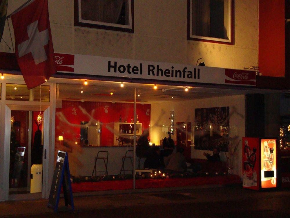 Hotel Rheinfall Neuhausen Am Rheinfall Esterno foto